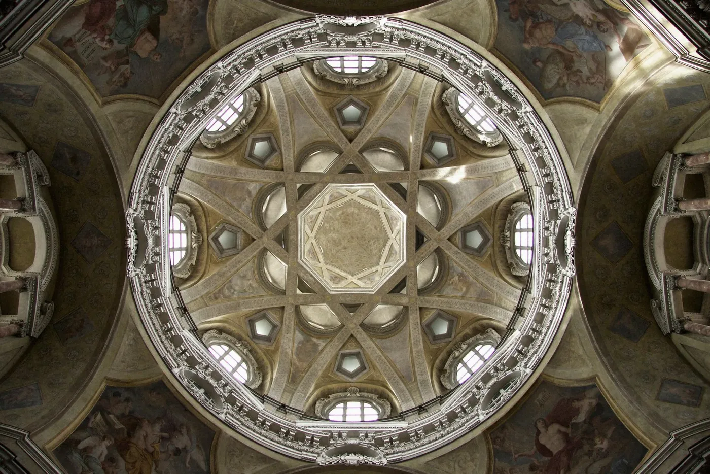 Dome of San Lorenzo in Turin with its star of ribs